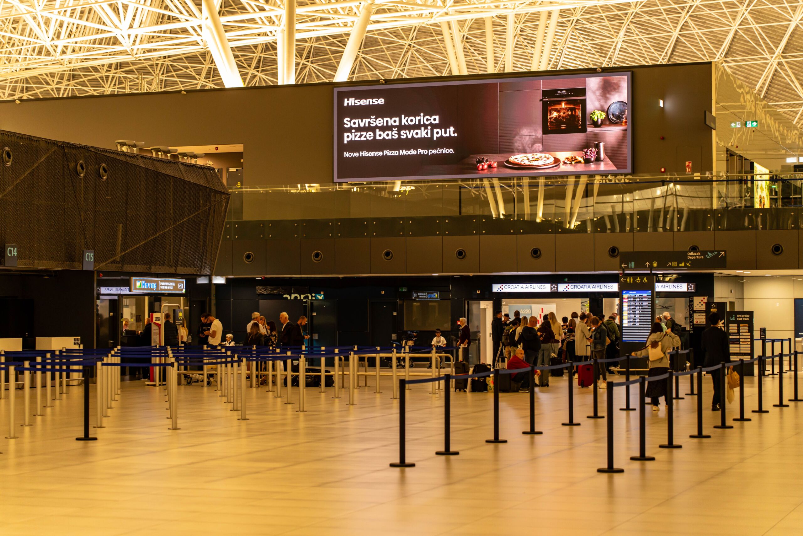 digital advertising screens Dubai